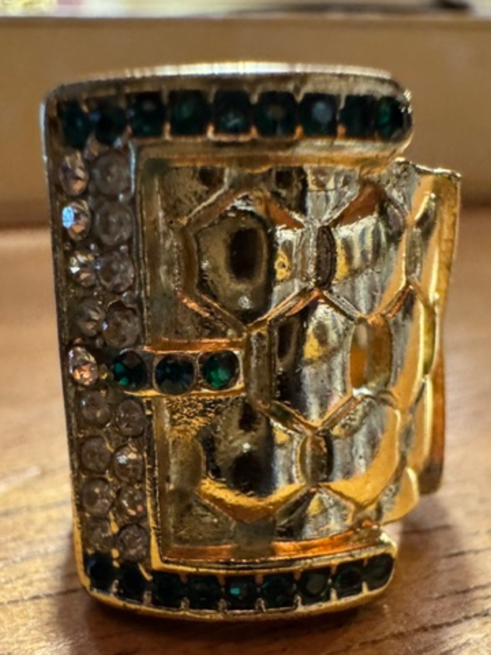 Vintage Wide Buckle Design Ring , Gold Tone Honeycomb Behive Pattern
